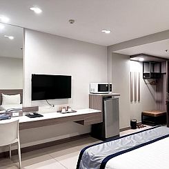 Crystal Suites Suvarnbhumi Airport