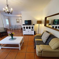 Paradiso Guesthouse & Self-catering Cottage