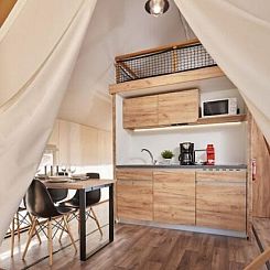 Vakantiehuis Lodge de Montagne Petite (glamping tent)