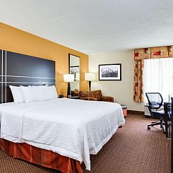 Hampton Inn Pittsburgh/West Mifflin