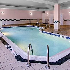 Holiday Inn Express Hotel & Suites Pittsburgh-South Side, an