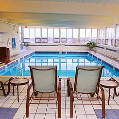 Holiday Inn Express Pittsburgh West - Greentree, an IHG Hote