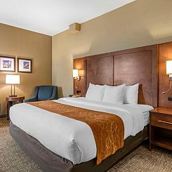 Comfort Suites Baymeadows Near Butler Blvd