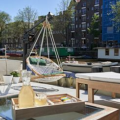 Luxe woonschip Amsterdam centrum