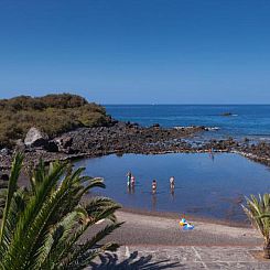 Apartamentos Charco del Conde