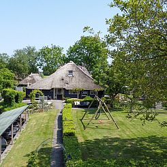 8 tot 10 persoons woonboerderij in hartje Giethoorn met