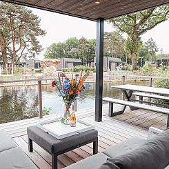 Luxe Lodge aan het water