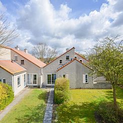 Geschakelde woning in Zeeland, Nederland