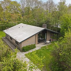 Vrijstaande 6-persoons bungalow vlakbij het strand van