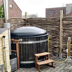 Comfortabel 2-persoons vakantiehuis met hottub in Eede