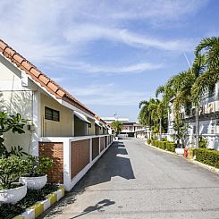 Bualuang HOTEL