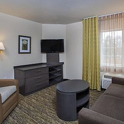 Candlewood Suites Bowling Green, an IHG Hotel