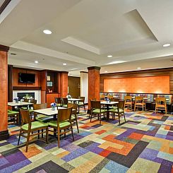 Fairfield Inn and Suites by Marriott Birmingham Fultondale /