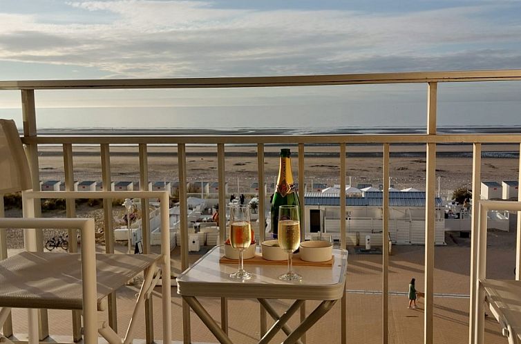 Nieuwpoort Zeezicht Strand Imperial