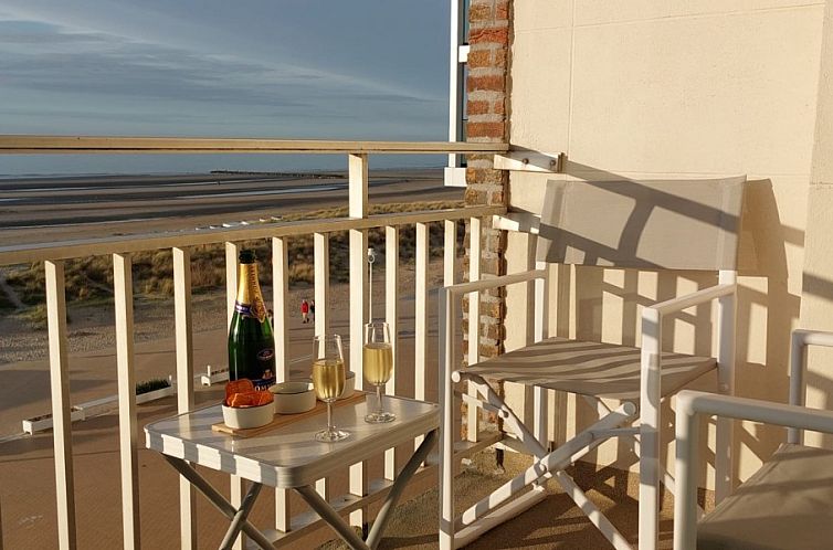 Nieuwpoort Zeezicht Strand Imperial