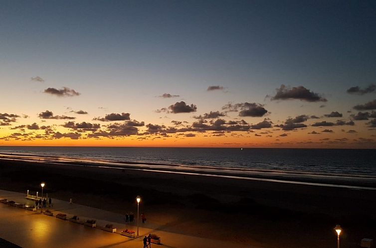 Nieuwpoort Zeezicht Strand Imperial