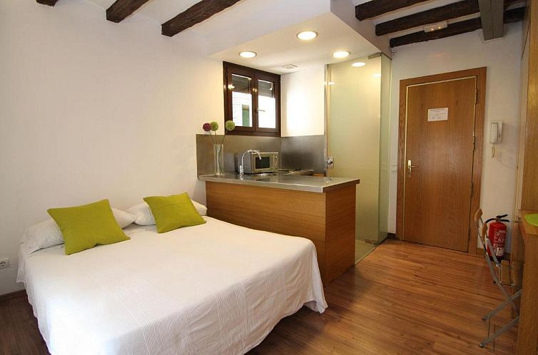 BCN2STAY Apartments