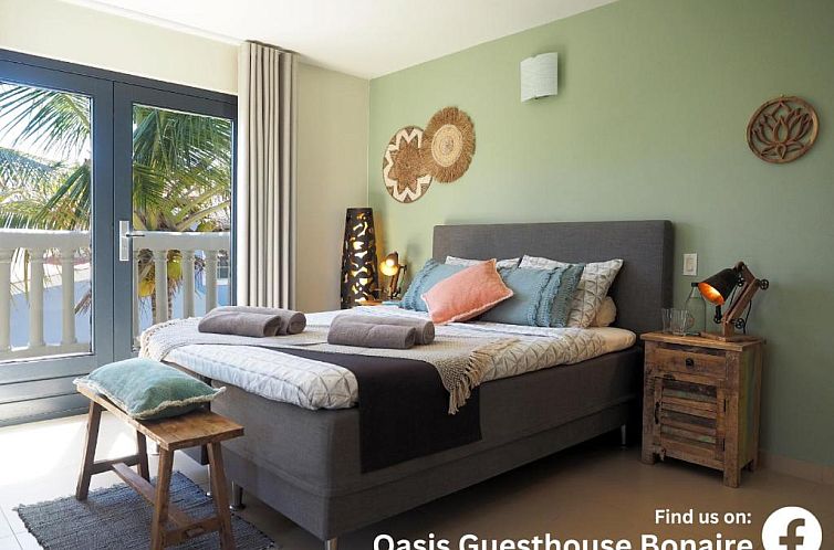 Oasis Guesthouse