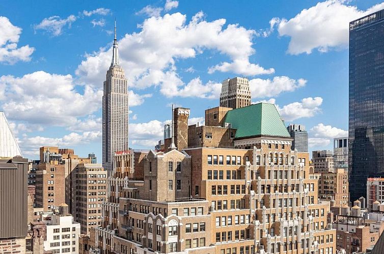 Courtyard by Marriott Times Square West