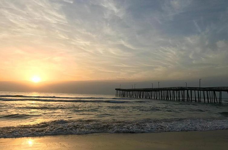 The Oceanfront Inn - Virginia Beach