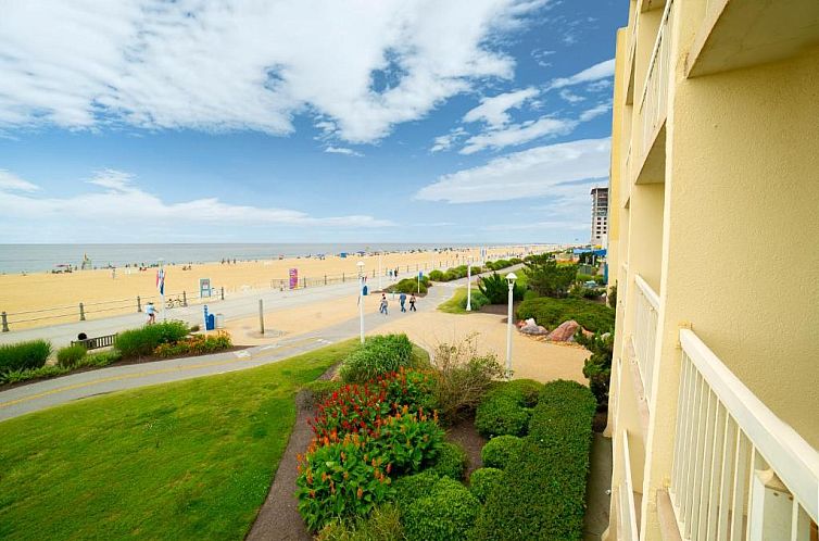 The Oceanfront Inn - Virginia Beach