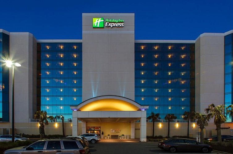 Holiday Inn Express Hotel & Suites Virginia Beach Oceanfront