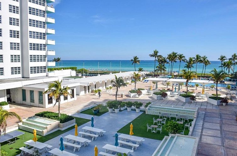 Seacoast Suites on Miami Beach