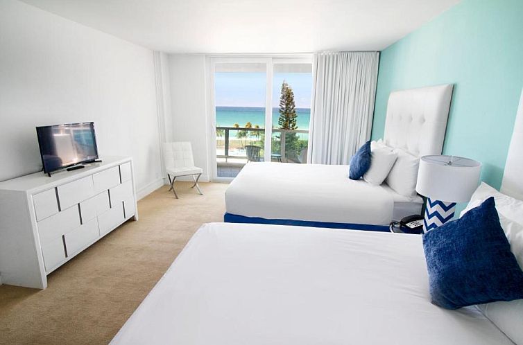 Seacoast Suites on Miami Beach