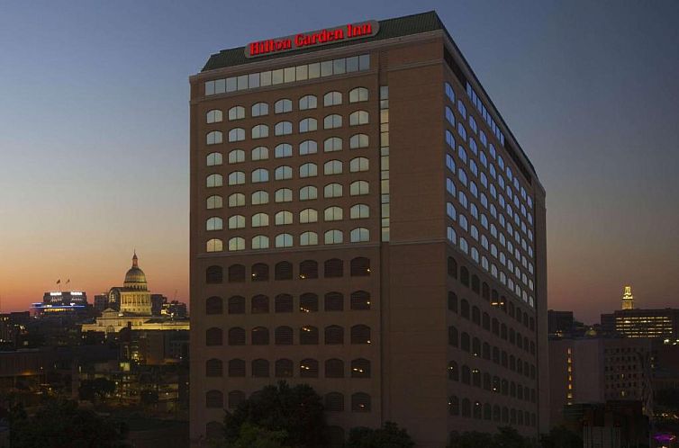 Hilton Garden Inn Austin Downtown Convention Center