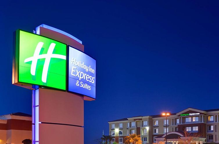 Holiday Inn Express & Suites Las Vegas SW Springvalley, an I