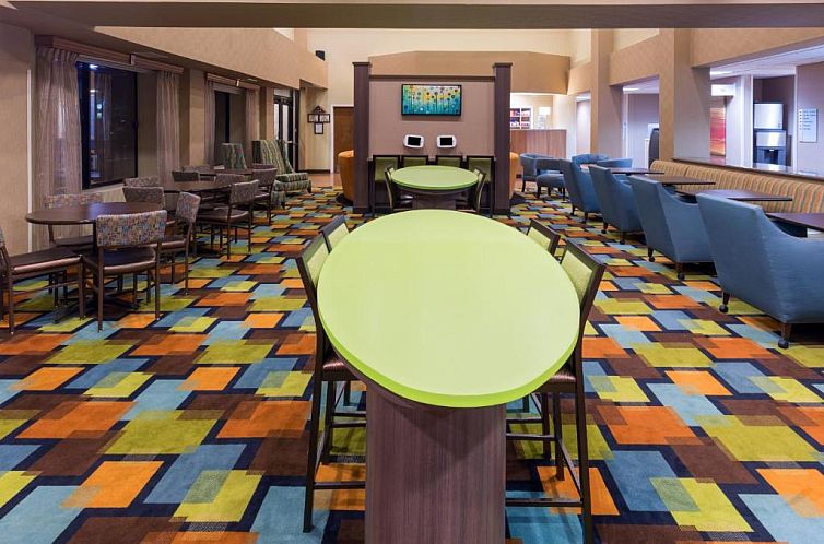 Holiday Inn Express Hotel and Suites - Henderson, an IHG Hot