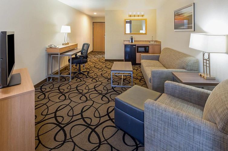 Holiday Inn Express Hotel and Suites - Henderson, an IHG Hot