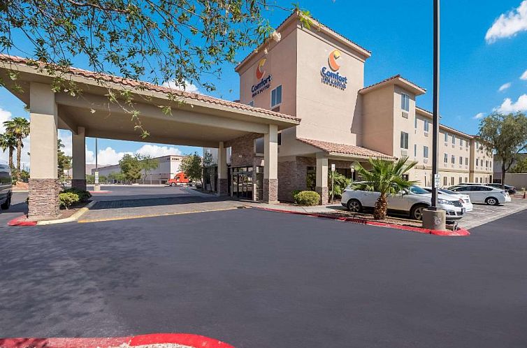 Comfort Inn & Suites Las Vegas - Nellis