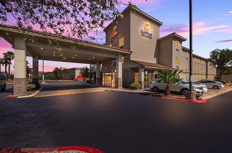 Comfort Inn & Suites Las Vegas - Nellis