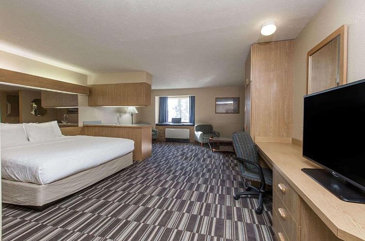 Microtel Inn & Suites Anchorage