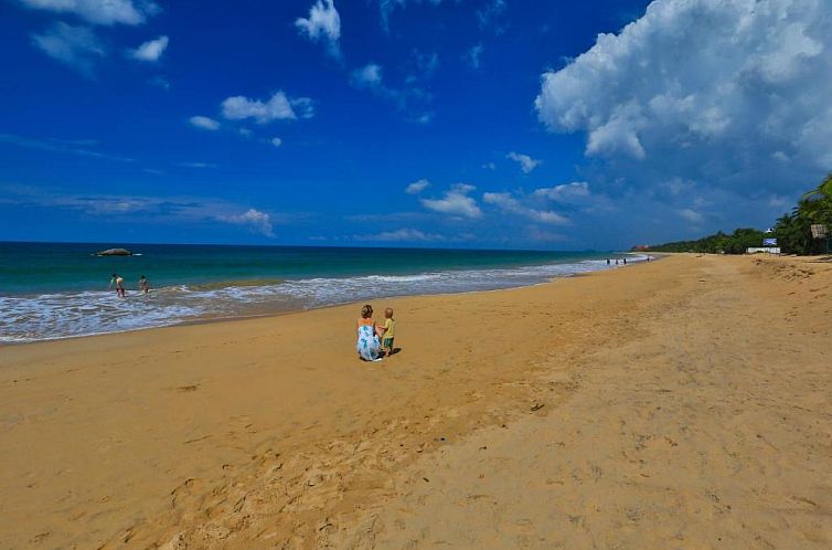 Thejan Beach Cabanas