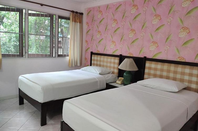 Changpuak Hotel