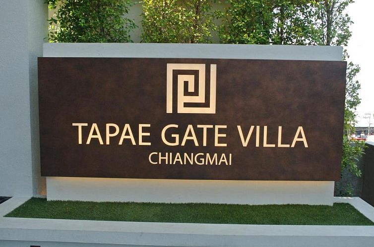 Tapae Gate Villa