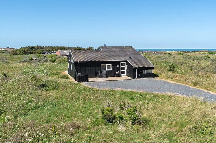 Vakantiehuis "Welma" - 500m from the sea