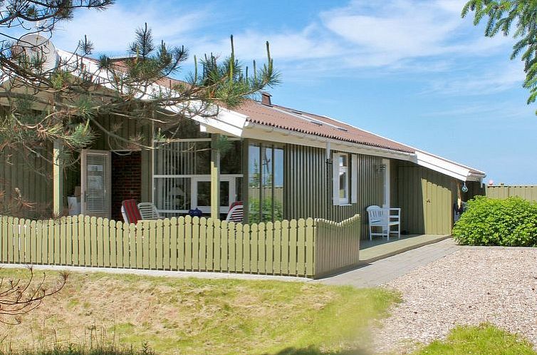 Vakantiehuis "Annick" - 300m from the sea