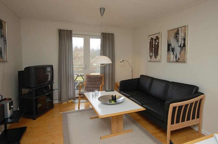 Appartement "Runhild" - 100m from the sea