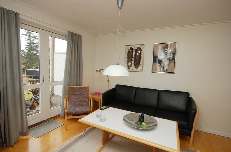 Appartement "Runhild" - 100m from the sea