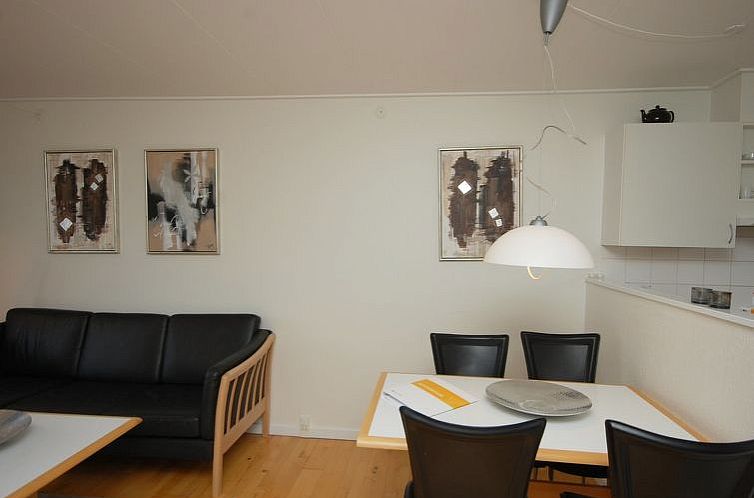 Appartement "Runhild" - 100m from the sea