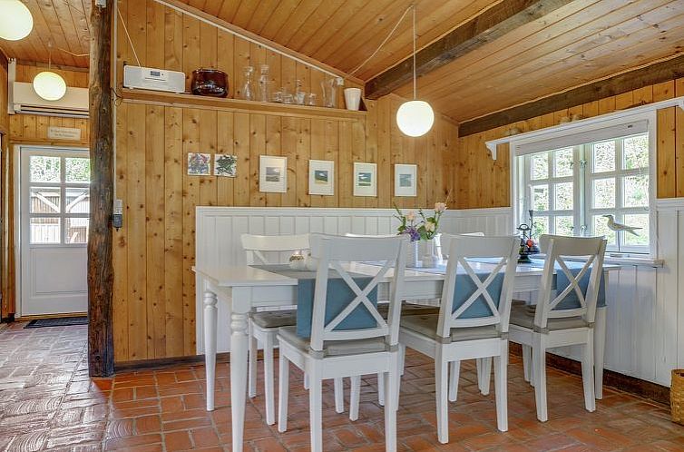 Vakantiehuis "Arnborg" - 2km from the sea