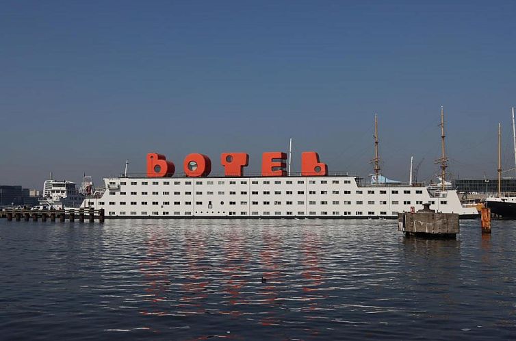 Botel