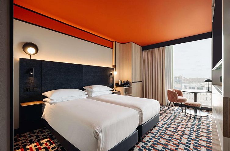 DoubleTree by Hilton Amsterdam Centraal Station