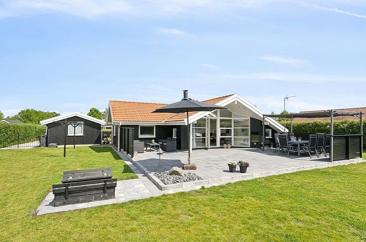 Vakantiehuis "Dyrken" - 200m from the sea