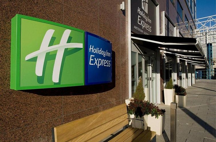 Holiday Inn Express Amsterdam - Sloterdijk Station, an IHG H