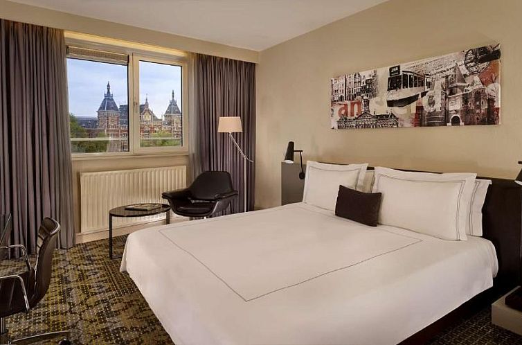 Park Plaza Victoria Amsterdam