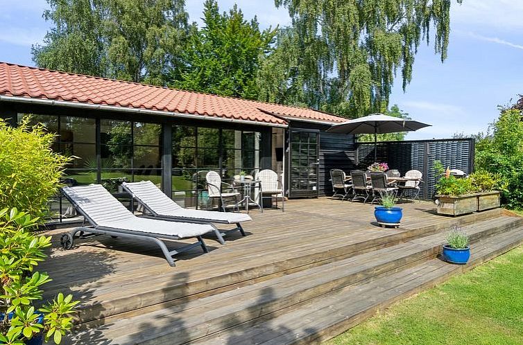 Vakantiehuis "Bedine" - 1.3km from the sea